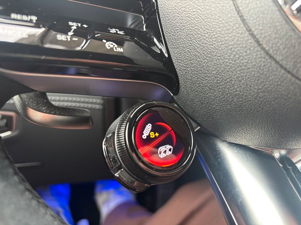 Mercedes-Benz AMG GT 2024