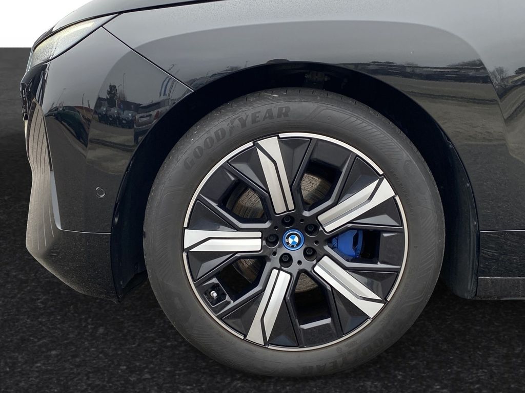 BMW iX 2022