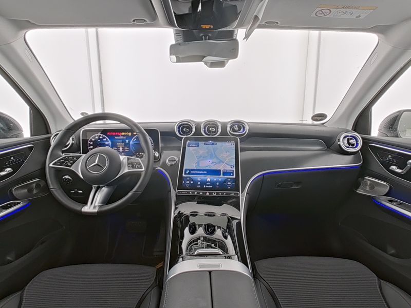 Mercedes-Benz GLC 300 2025