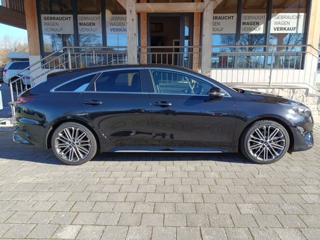 Kia pro cee'd / ProCeed 2024