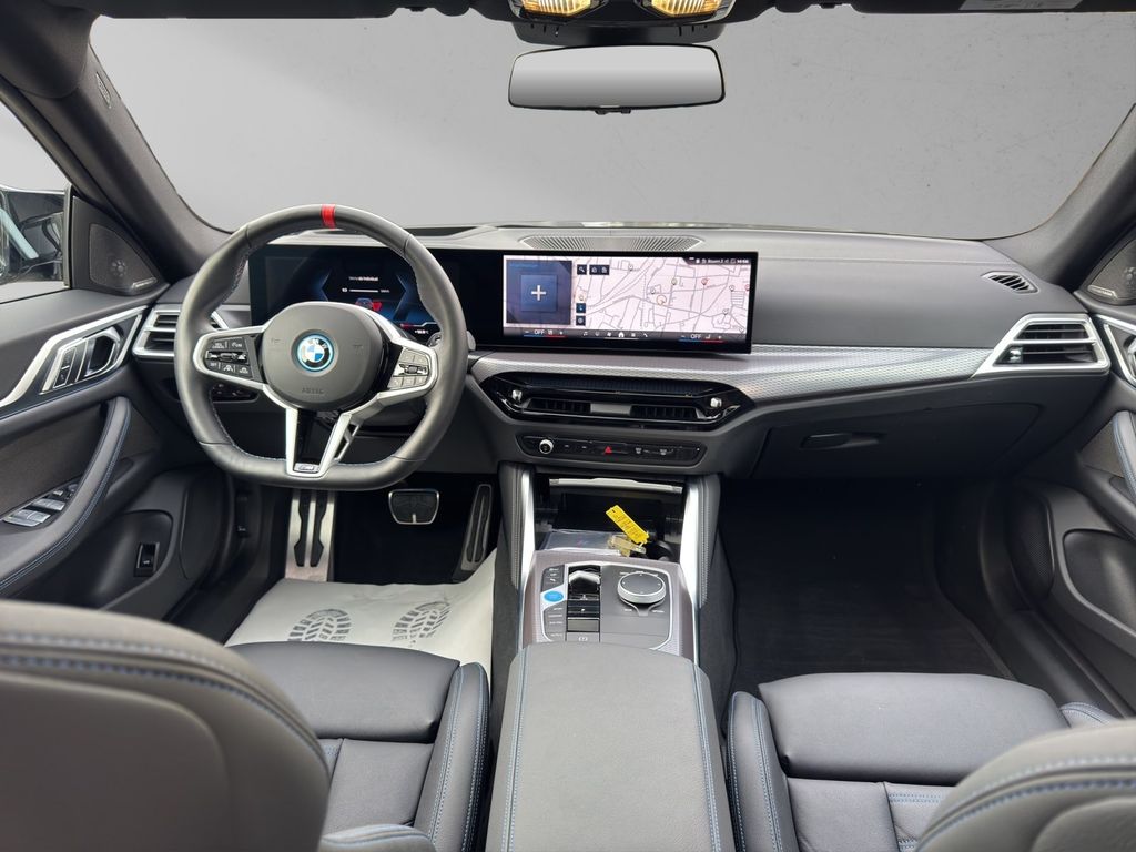 BMW i4 2025