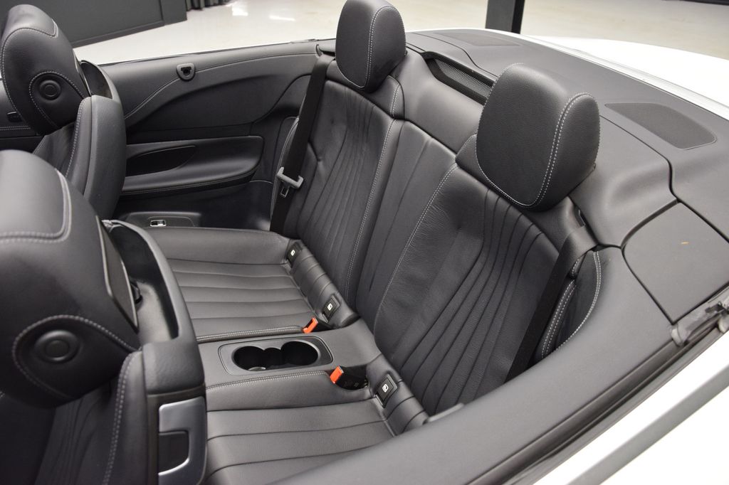 Mercedes-Benz E 200 2022