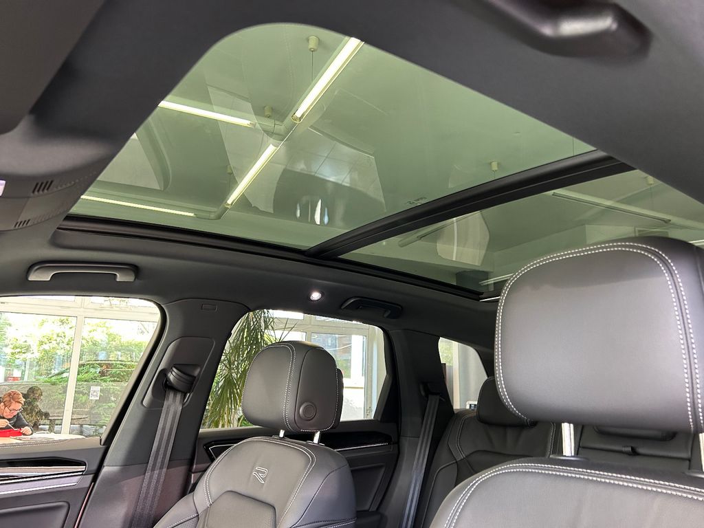 Volkswagen Touareg 2025