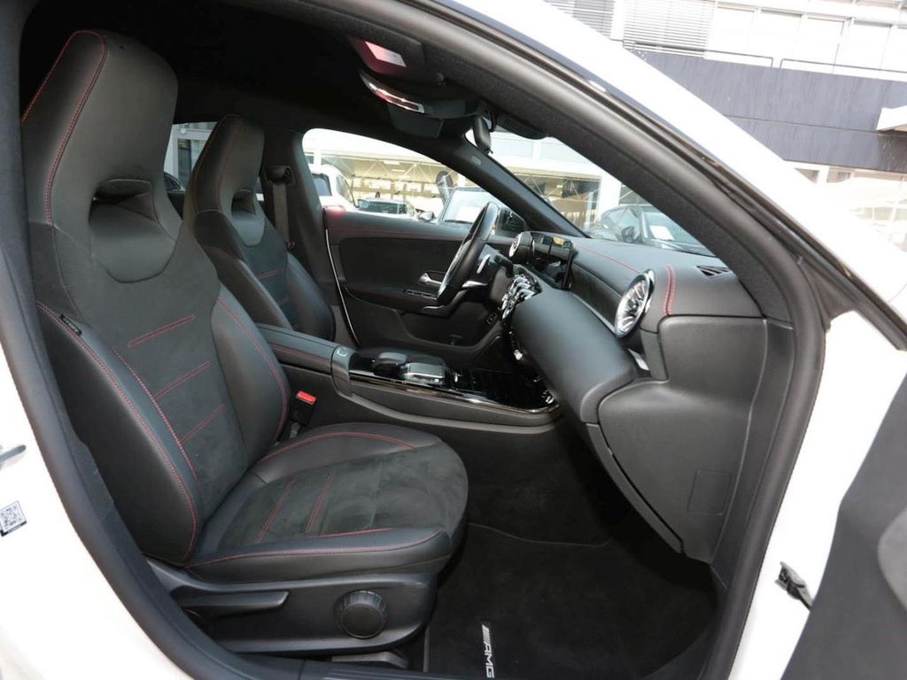 Mercedes-Benz CLA 250 2022