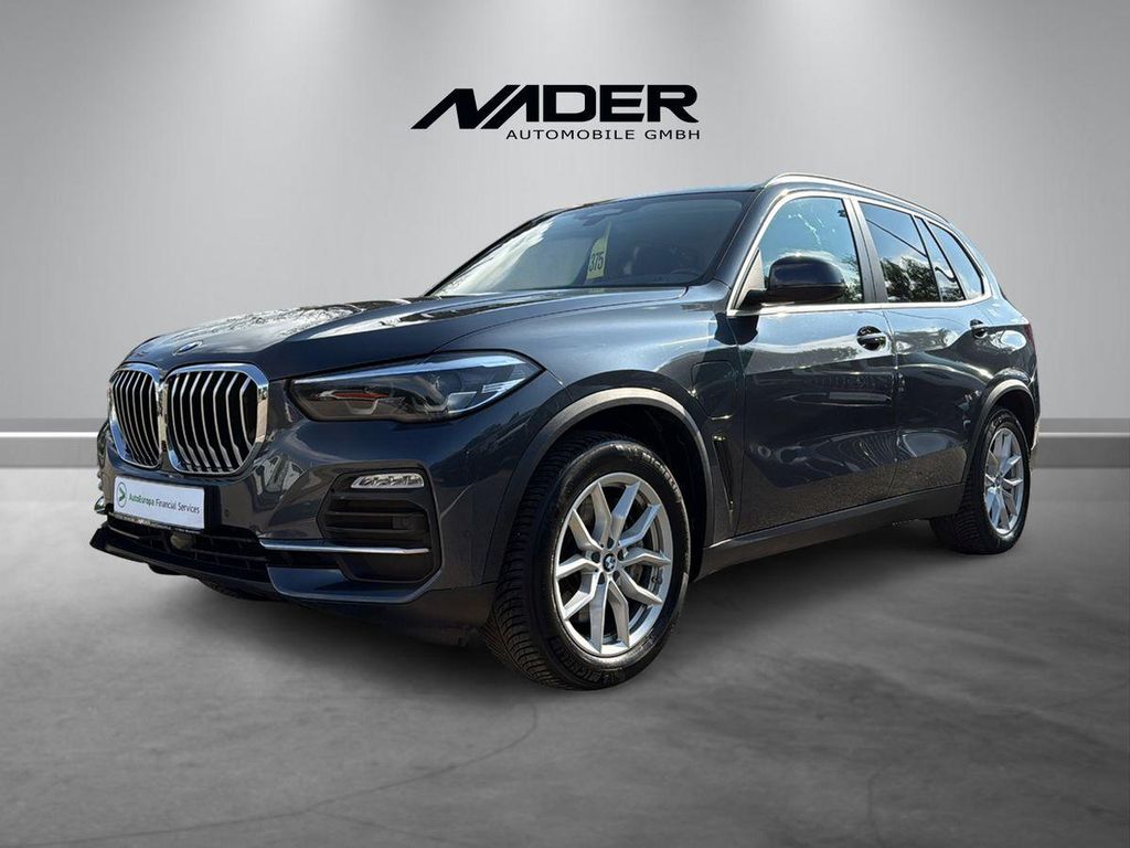 BMW X5 2021
