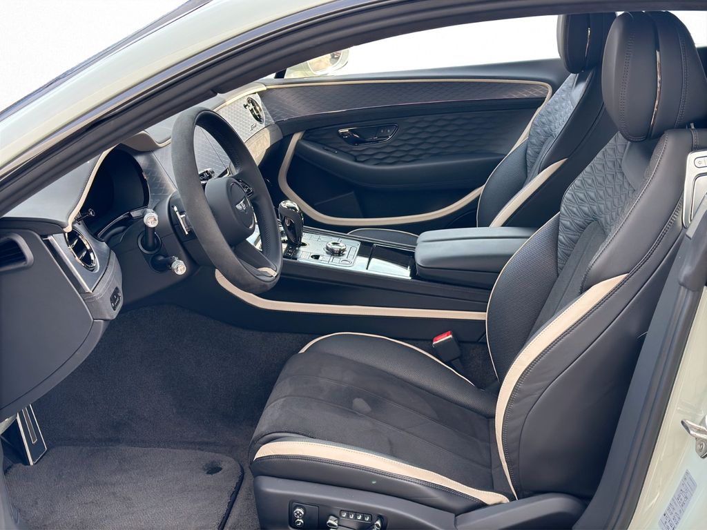 Bentley Continental GT 2024