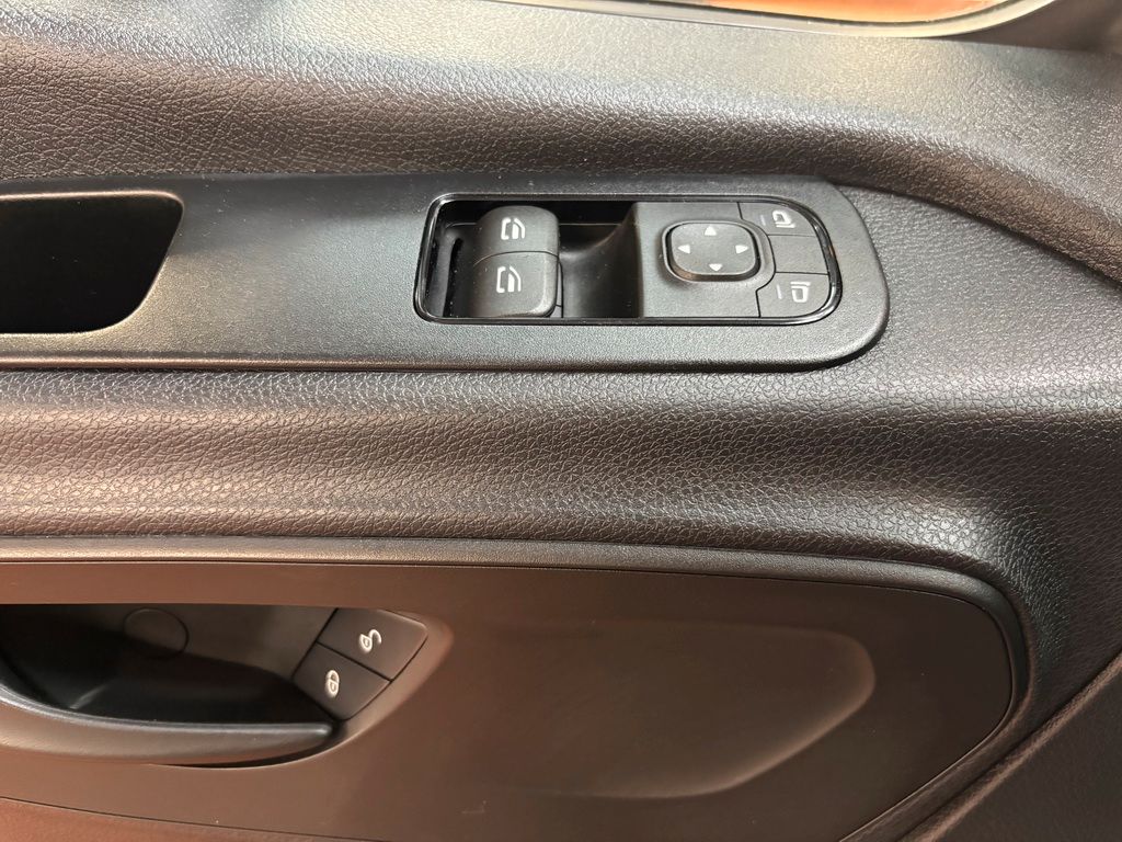 Mercedes-Benz Sprinter 2023