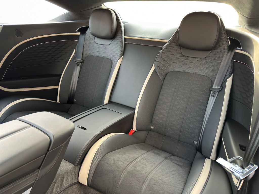 Bentley Continental GT 2024