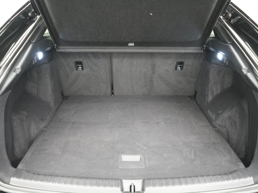 Audi Q4 2022