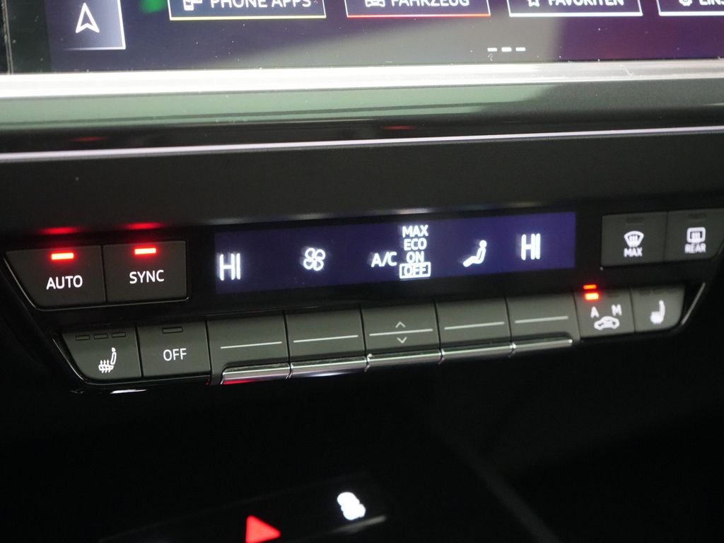 Audi Q4 2022