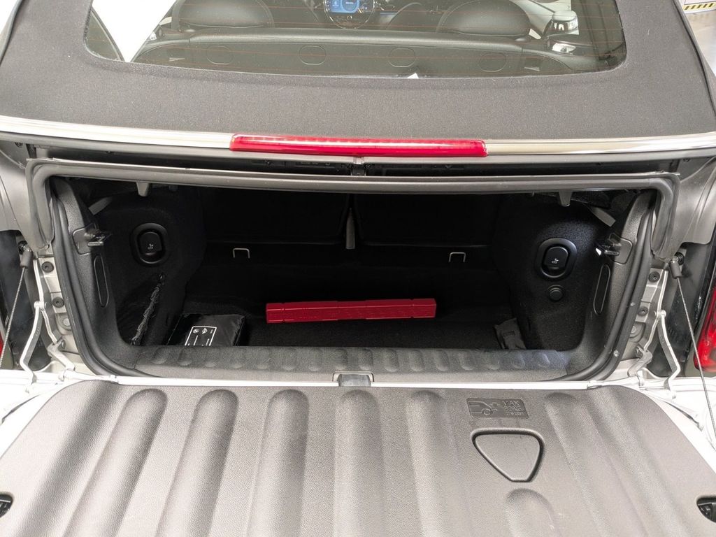 MINI Cooper Cabrio 2023