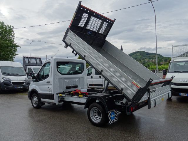 Ford Transit 2024