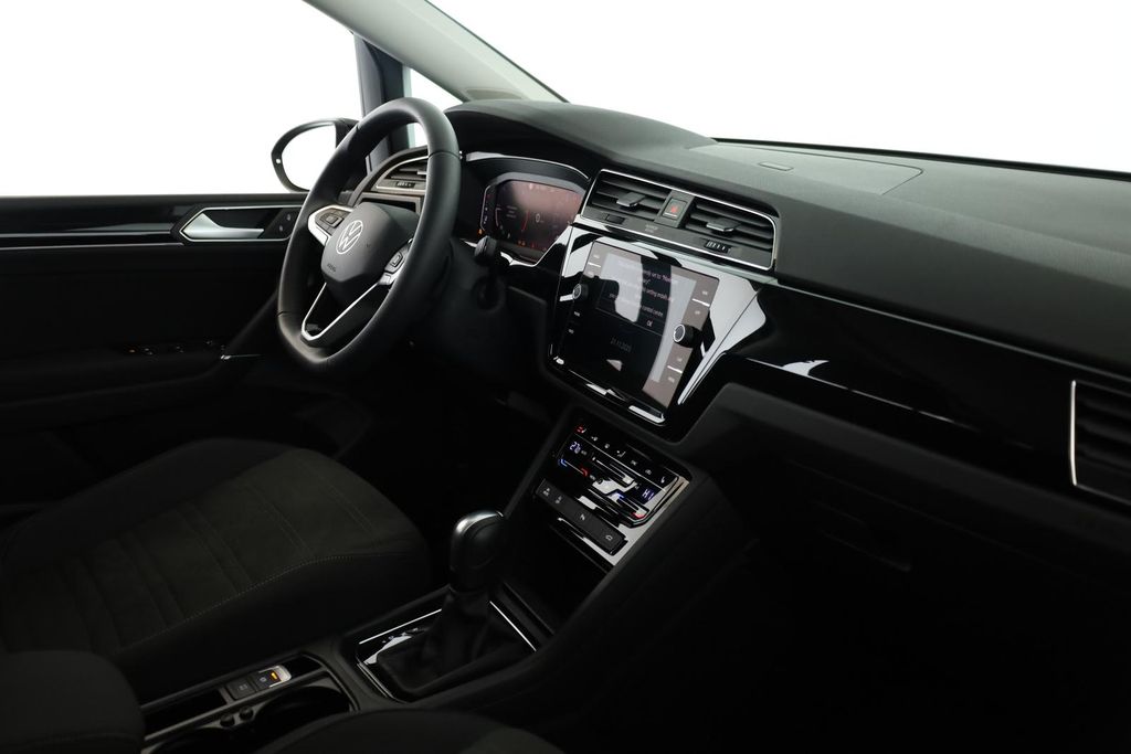 Volkswagen Touran 2025