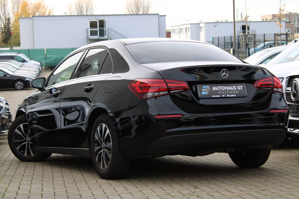 Mercedes-Benz A 200 2022