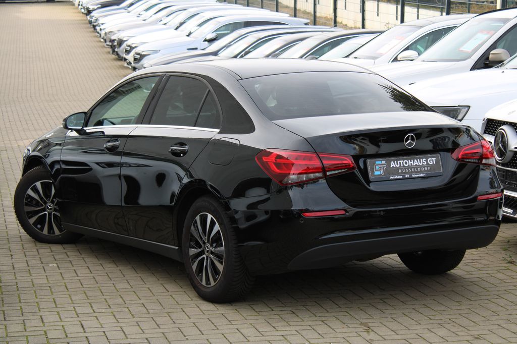 Mercedes-Benz A 200 2022