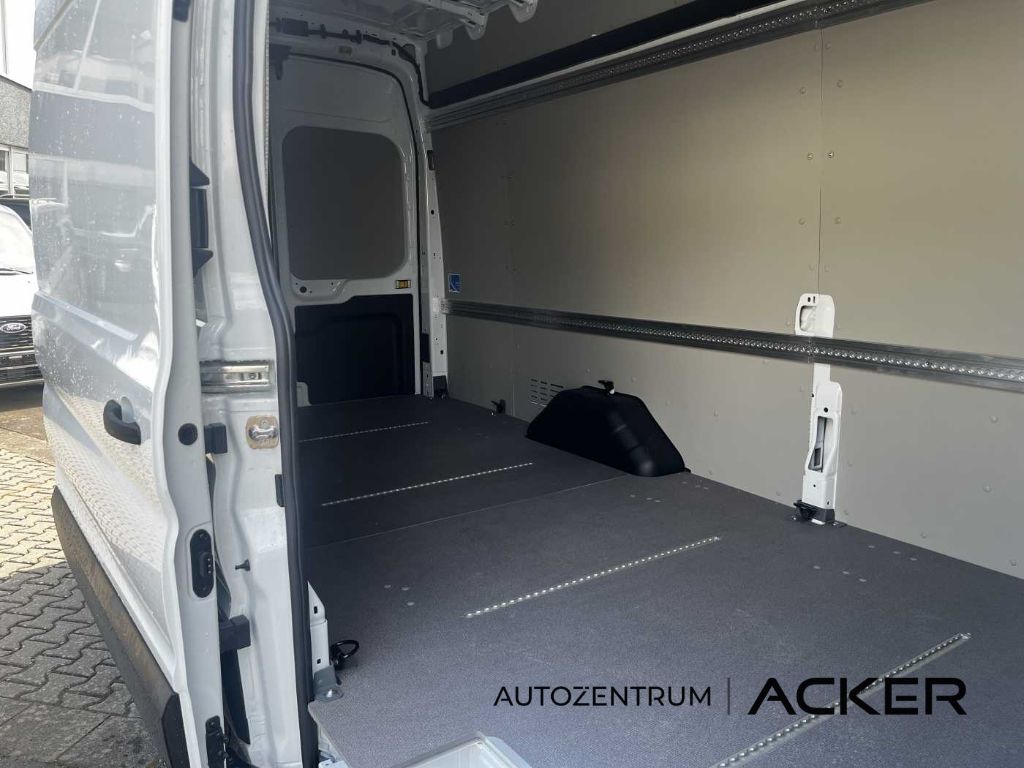 Ford Transit 2025