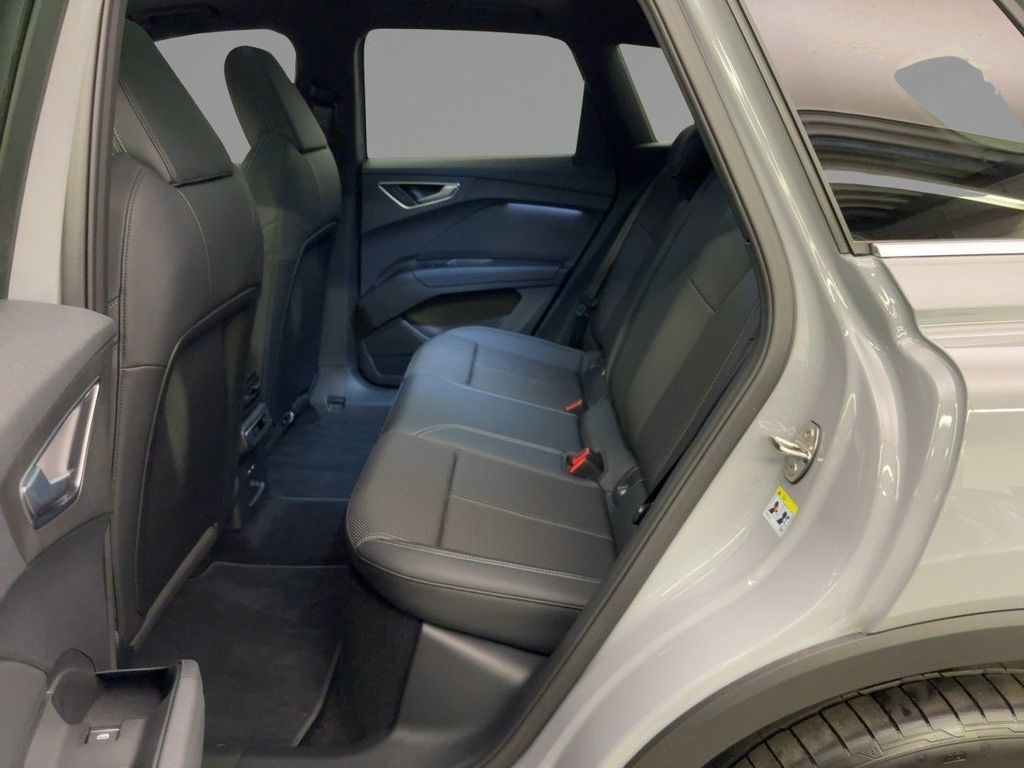 Audi Q4 e-tron 2025