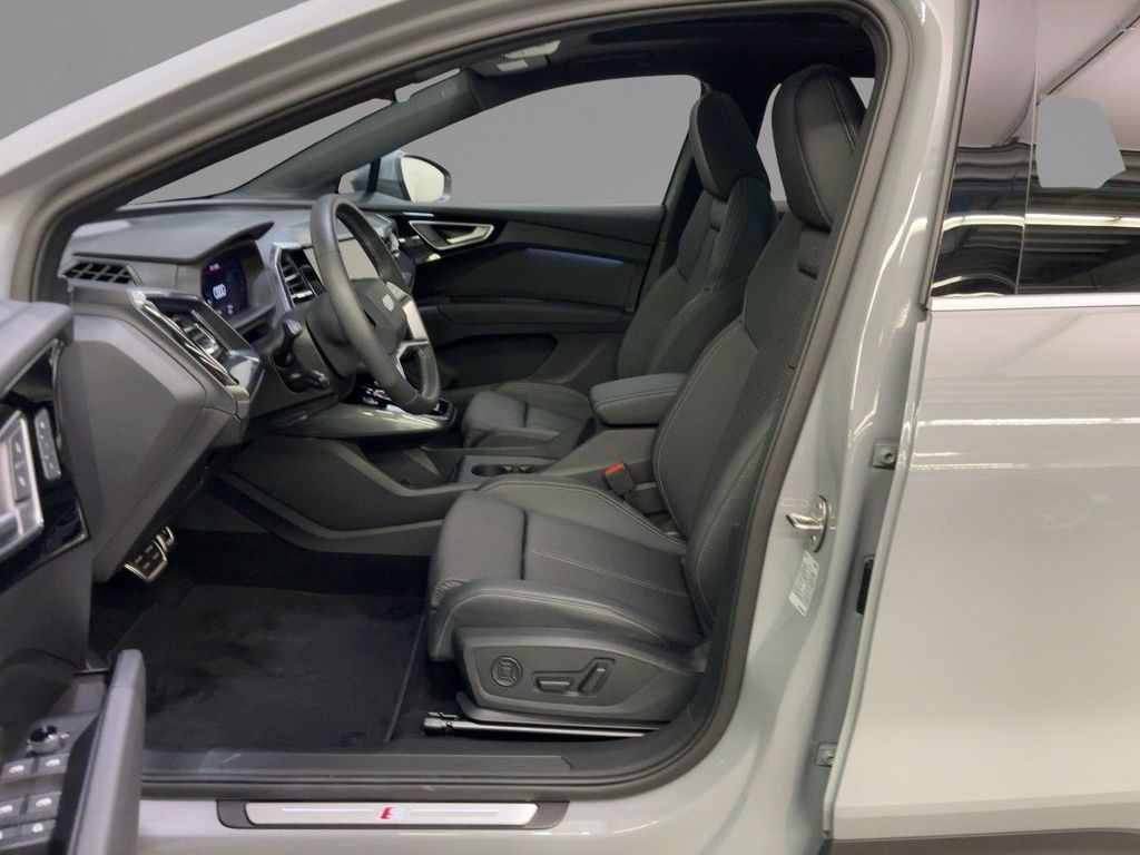 Audi Q4 e-tron 2025