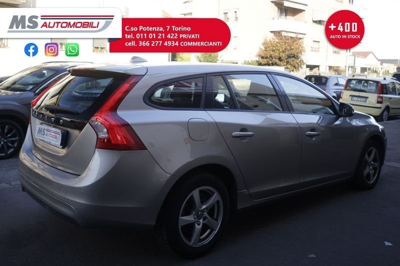 Volvo V60 2015