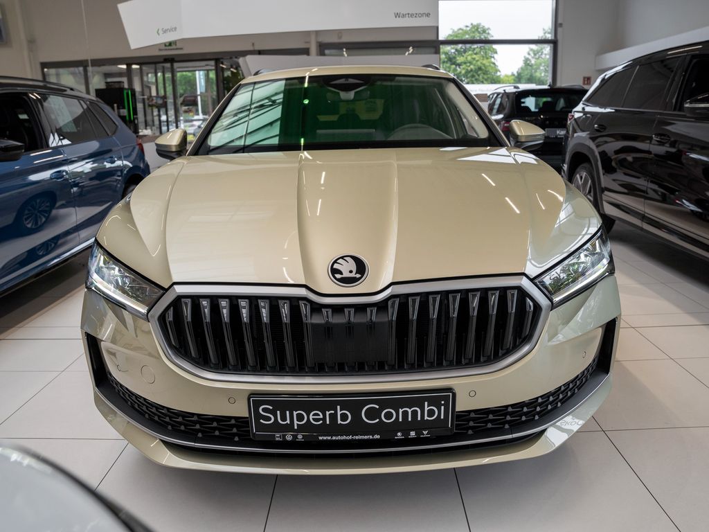 Skoda Superb 2025
