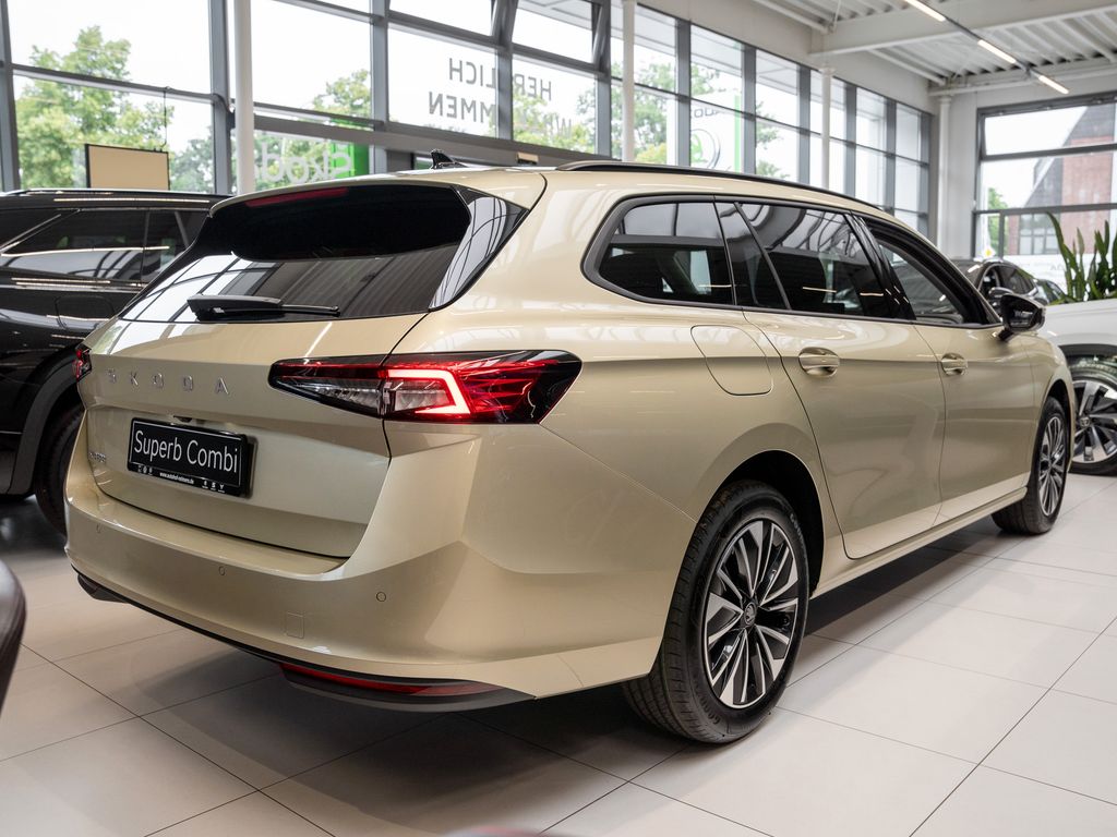 Skoda Superb 2025