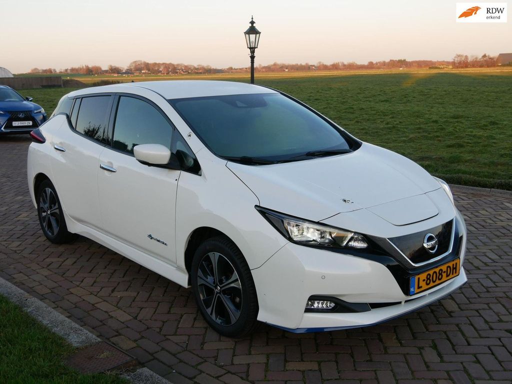 Nissan Leaf 2021