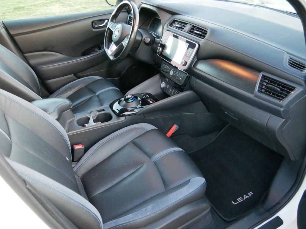 Nissan Leaf 2021