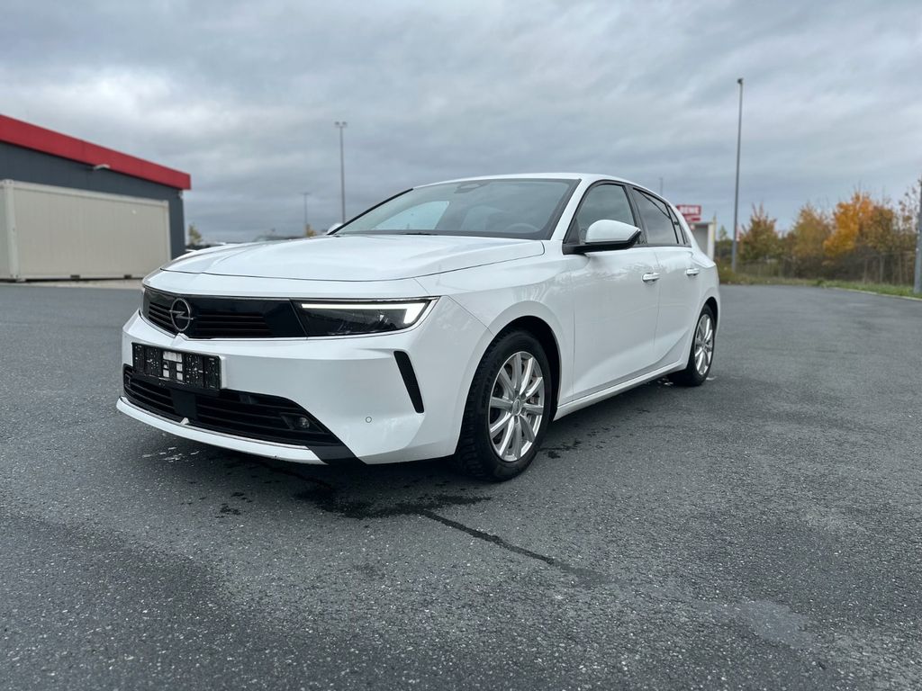 Opel Astra 2022