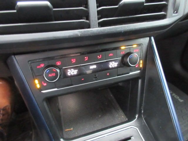 Volkswagen Polo 2021