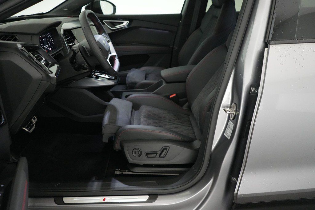 Audi Q4 e-tron 2025