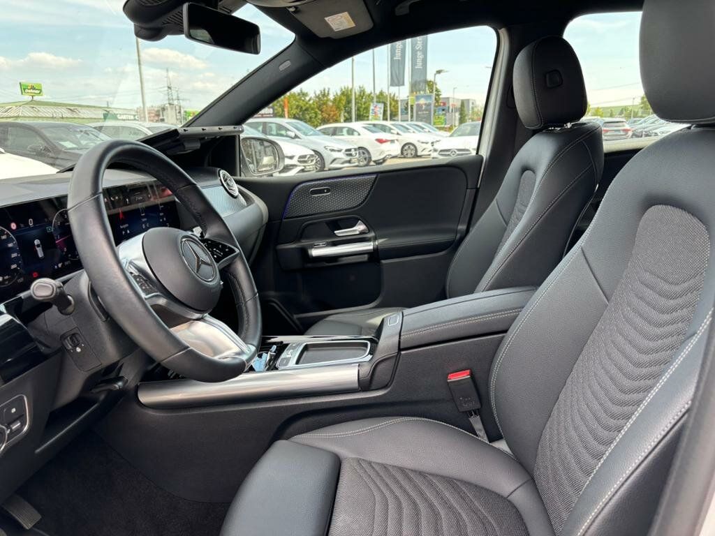 Mercedes-Benz B 200 2024