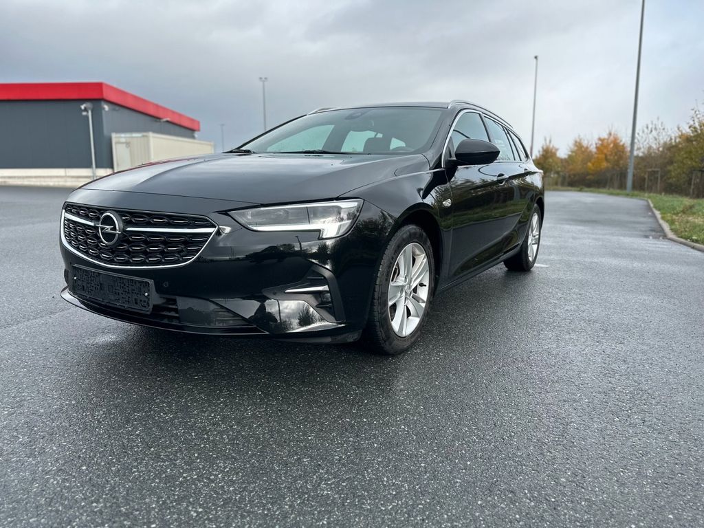 Opel Insignia 2022
