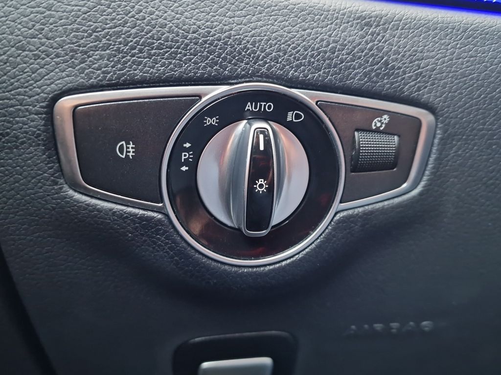 Mercedes-Benz E 300 2021