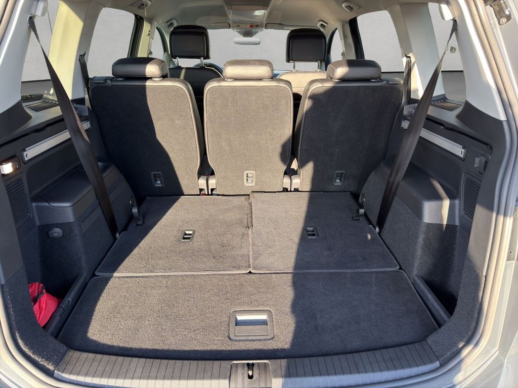 Volkswagen Touran 2025