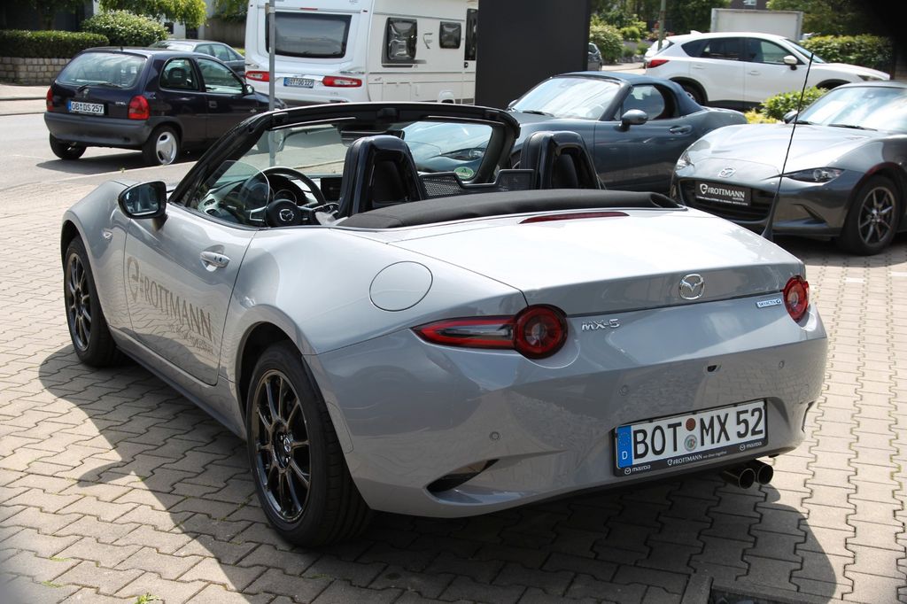 Mazda MX-5 2025