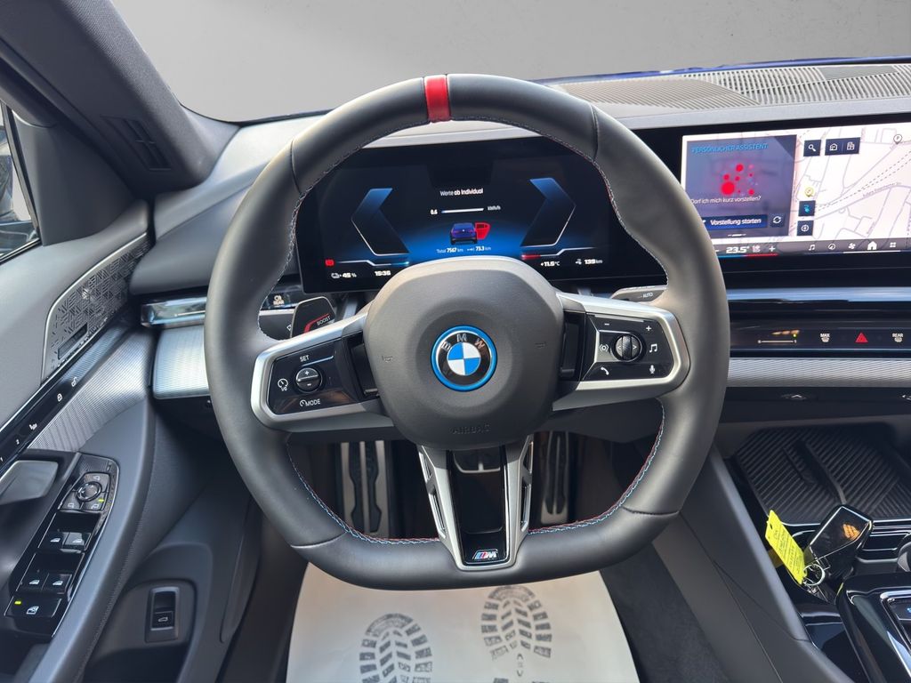 BMW i5 2025