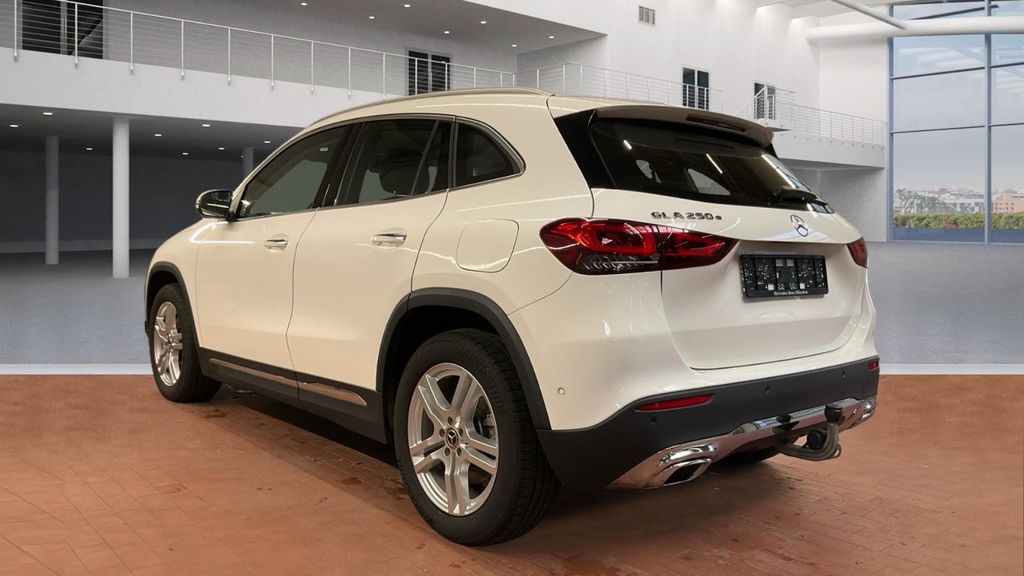 Mercedes-Benz GLA 250 2022