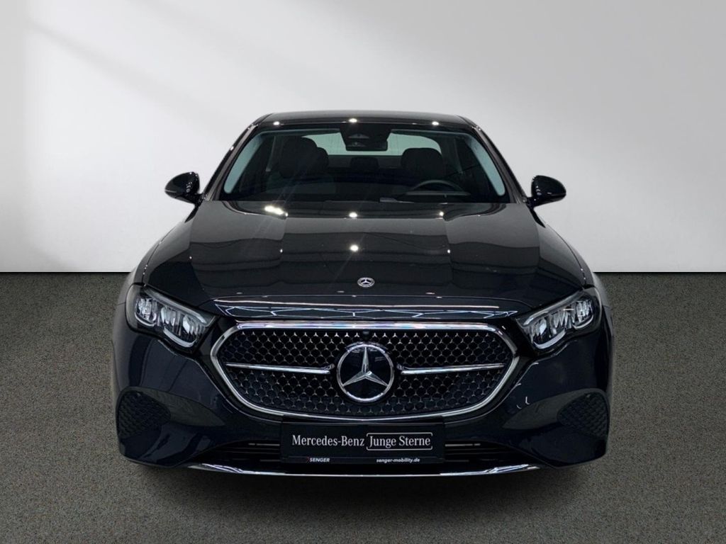Mercedes-Benz E 300 2024