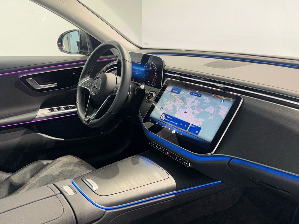Mercedes-Benz E 300 2024