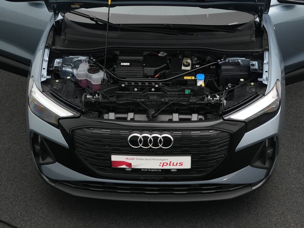 Audi Q4 e-tron 2025