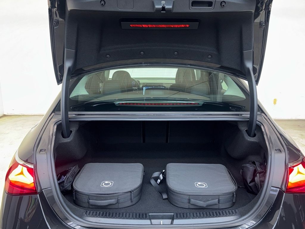 Mercedes-Benz E 300 2024