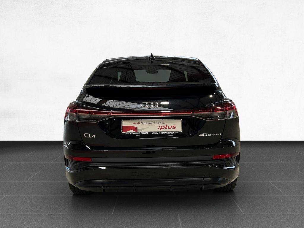 Audi Q4 e-tron 2024