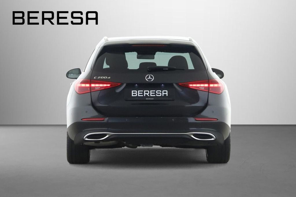Mercedes-Benz C 200 2025