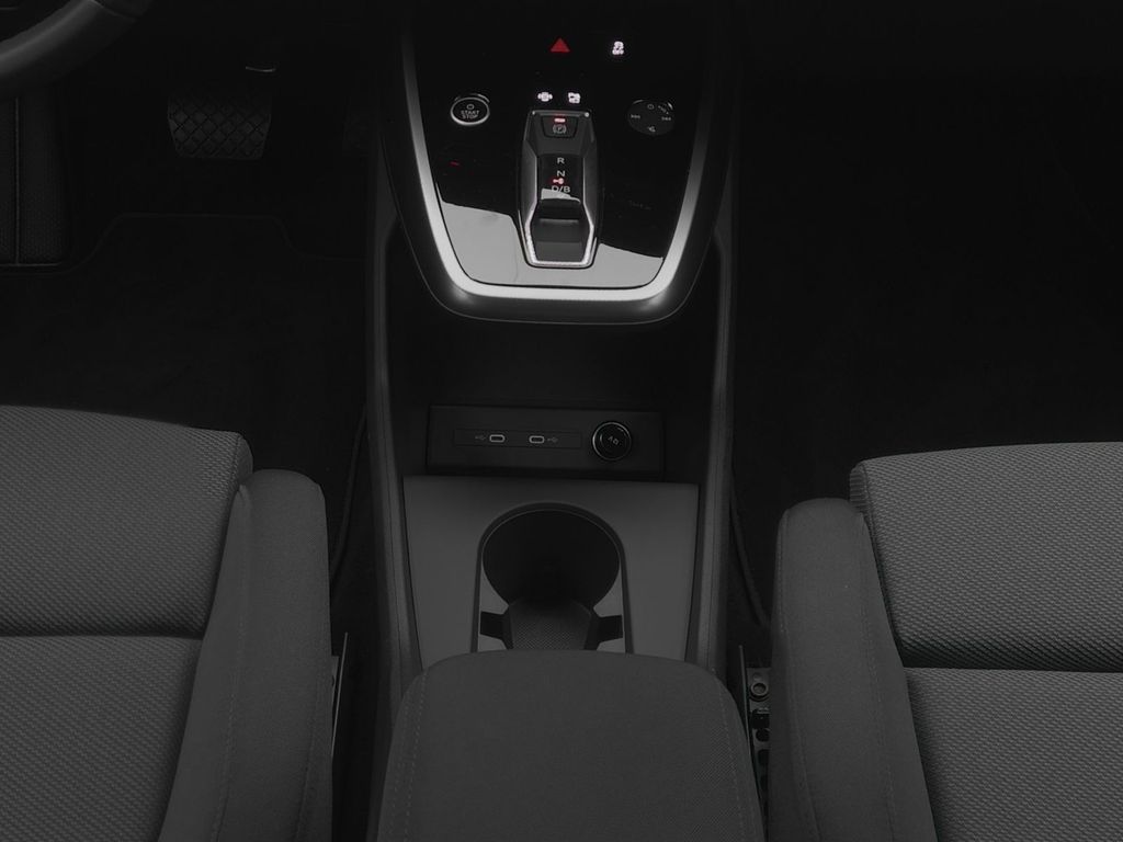 Audi Q4 e-tron 2025