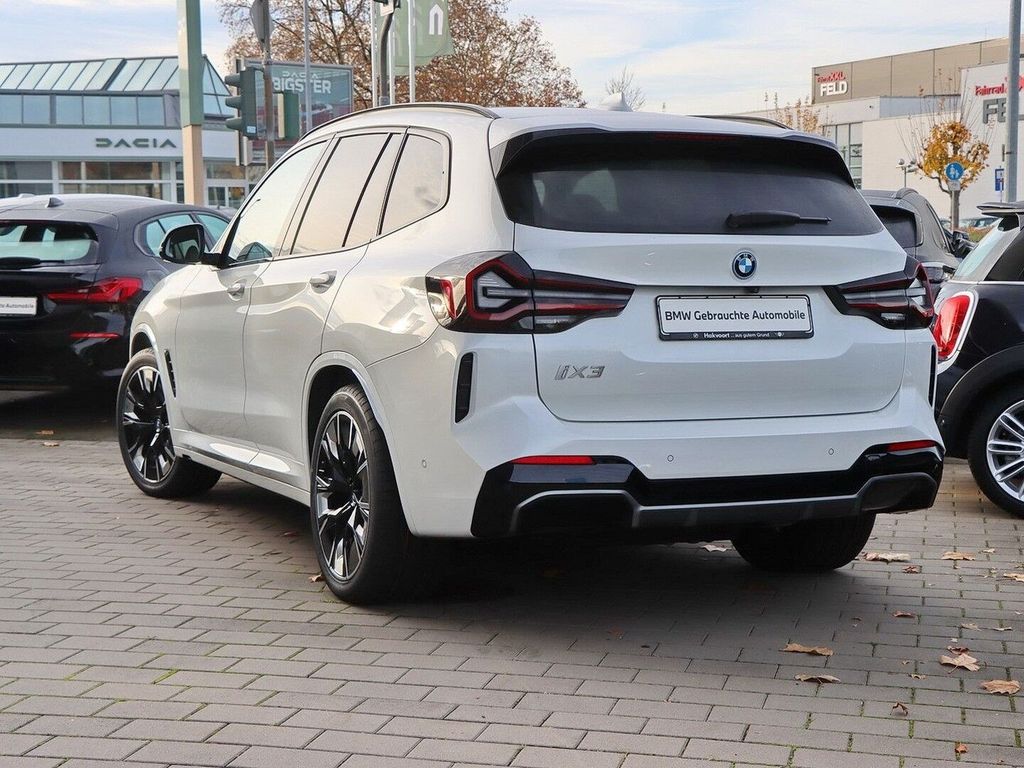 BMW iX3 2022
