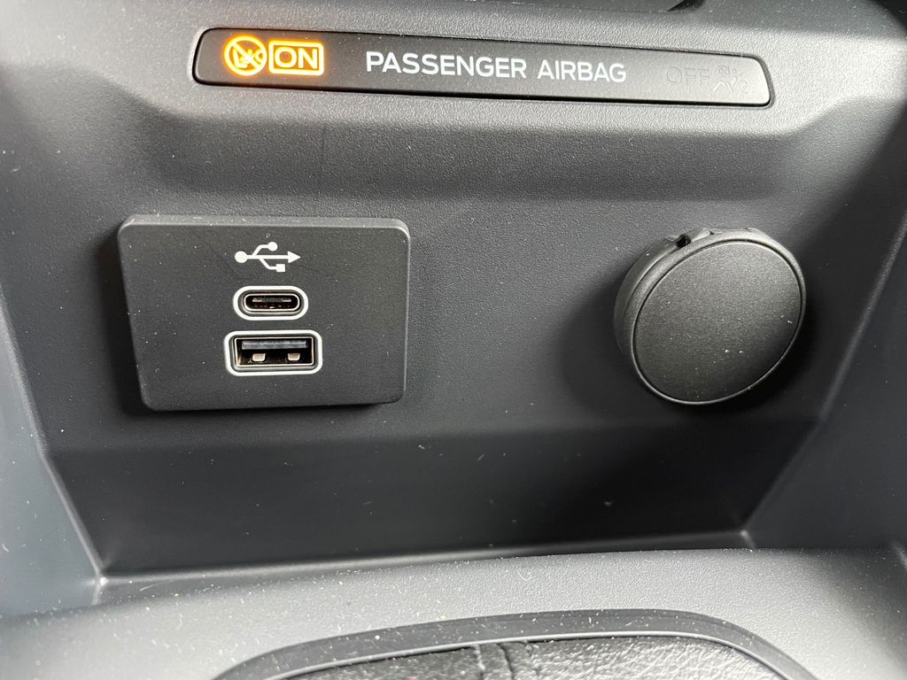 Ford Transit Courier 2024