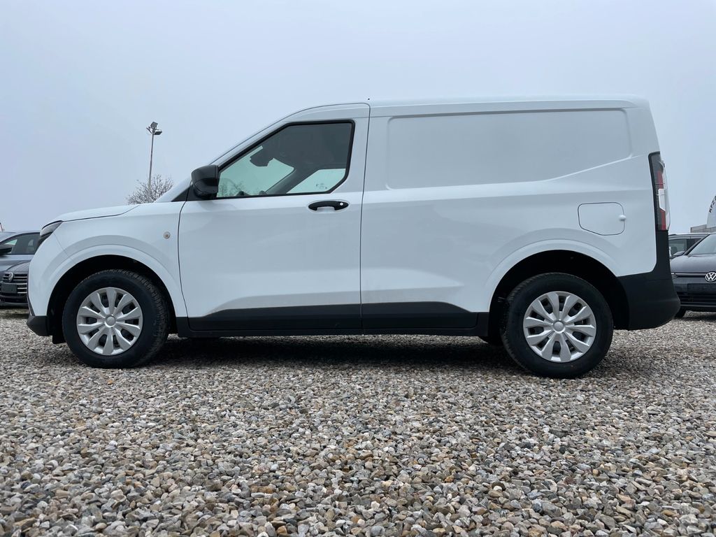 Ford Transit Courier 2024