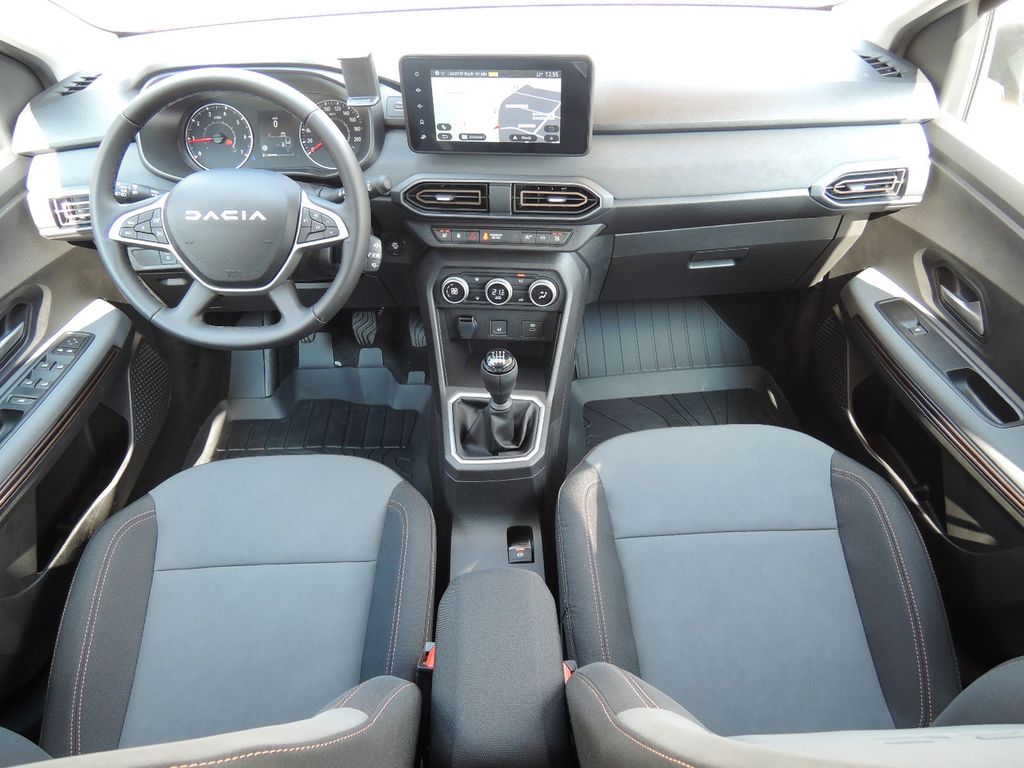 Dacia Sandero 2024
