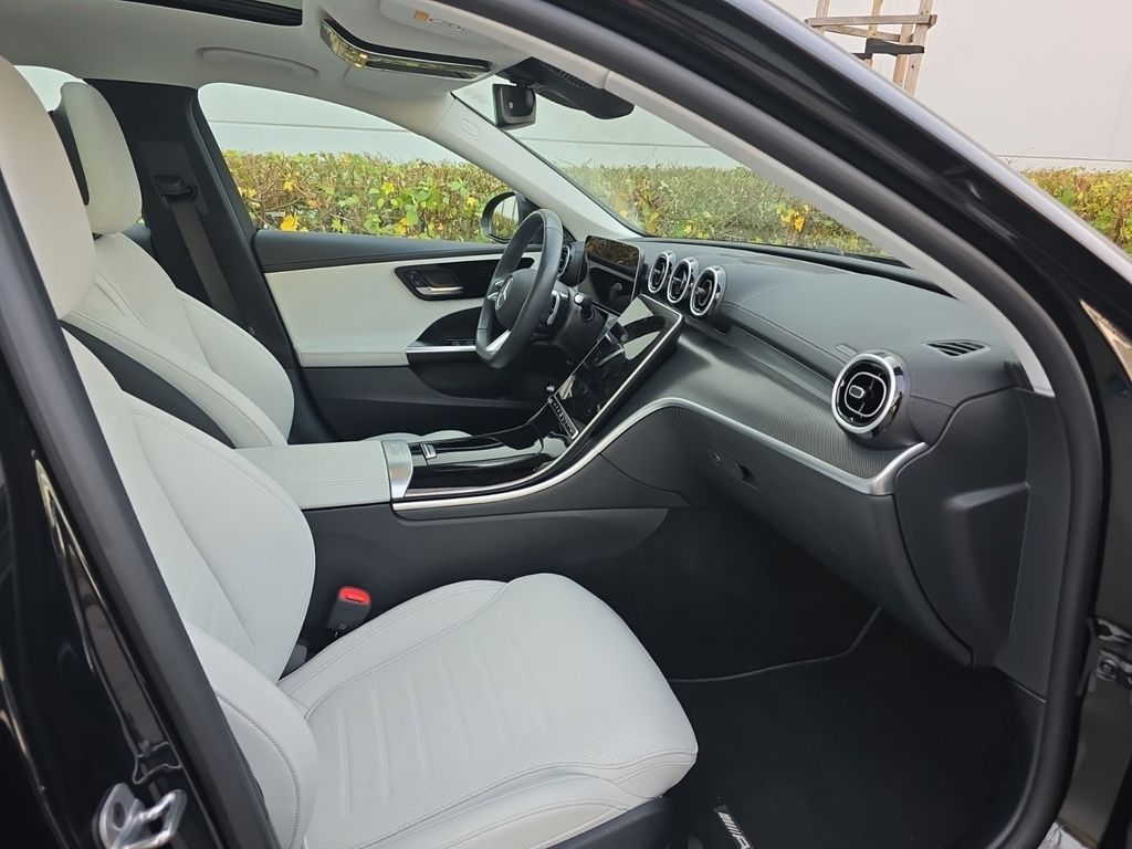 Mercedes-Benz C 300 2024