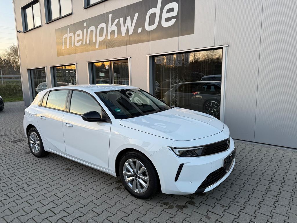 Opel Astra 2022